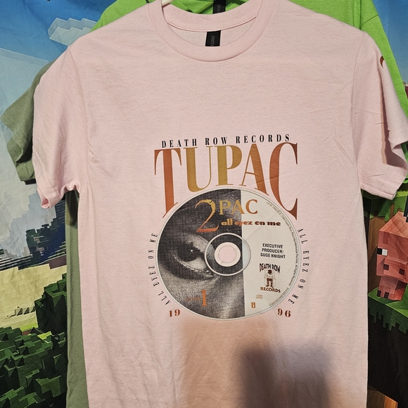 Tops - Pink Tupac Graphic T-Shirt